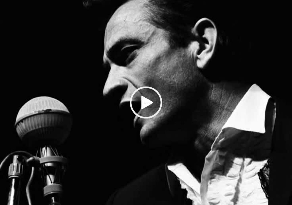 Johnny Cash – Ring of Fire