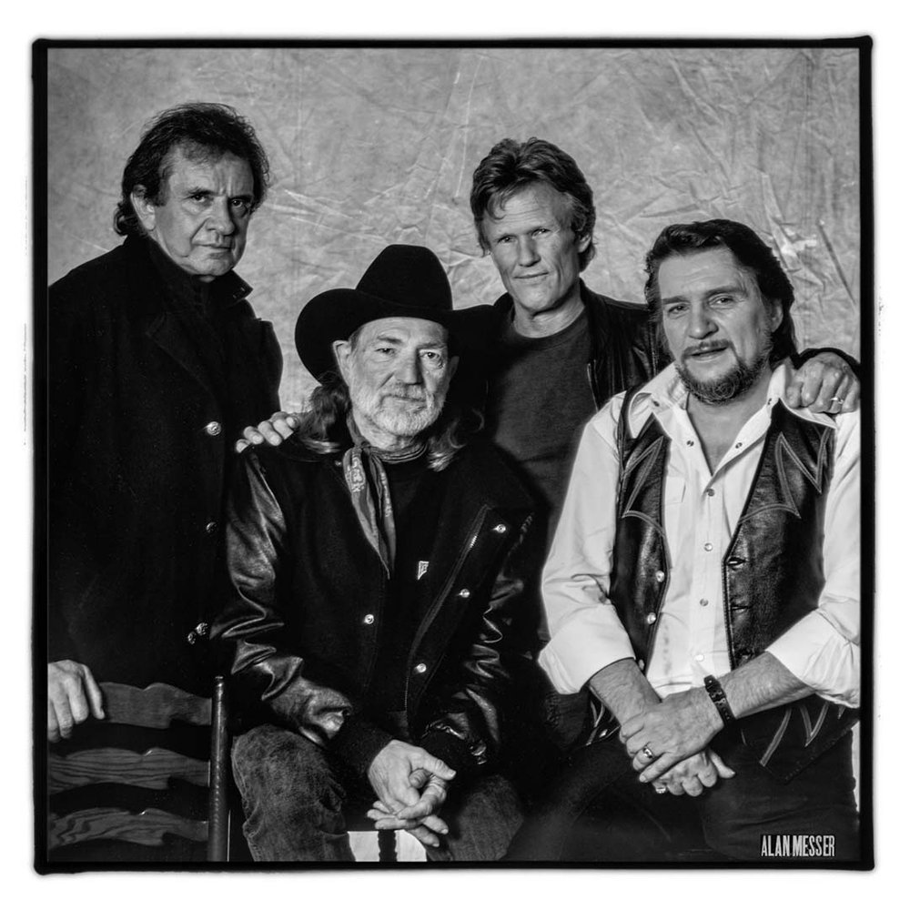 The Highwaymen – Born and Raised in Black and White