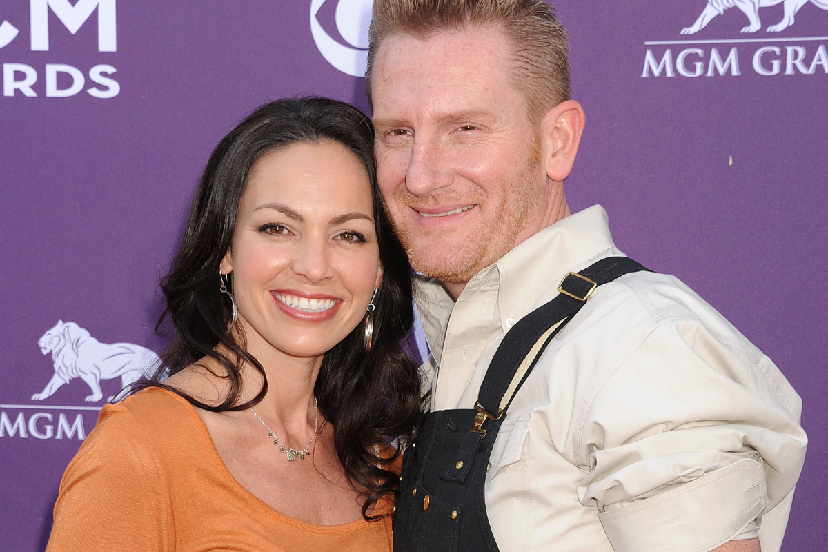 Joey & Rory – Josephine