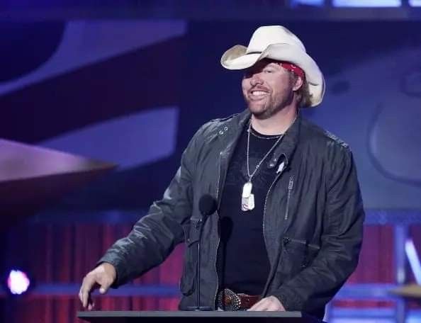 I Couldn’t Be Me Without You – Toby Keith